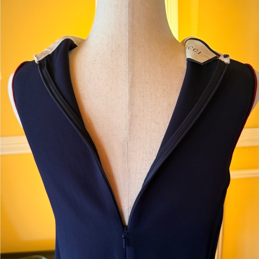GUCCI - Navy Mini Shift Dress with White and Red Contrast Trim - Picture 12 of 15